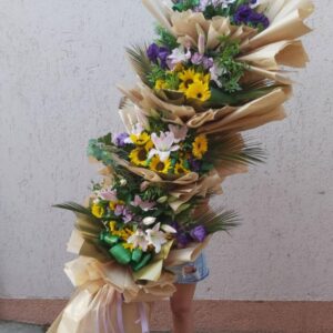 OVERSIZE BUKET NA ČETIRI SPRATA